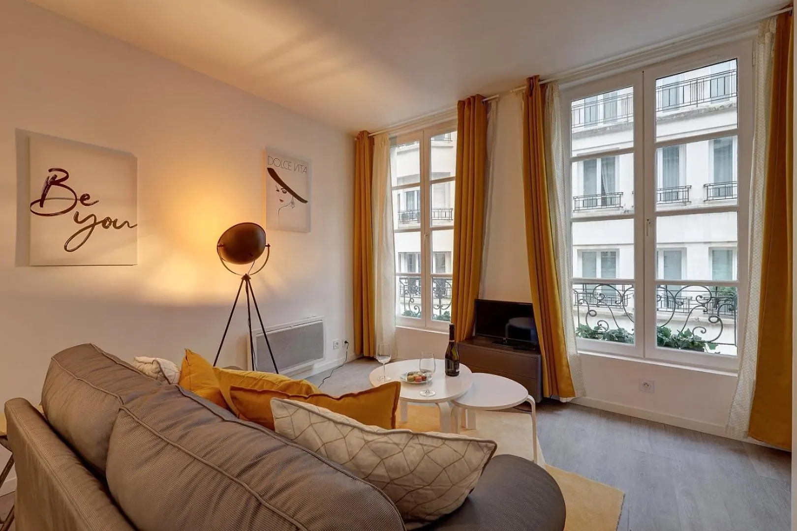 587 Suite Stuart - Superb Apartment In Parijs